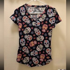 No Boundaries Black V-Neck Sugar Skull Tee